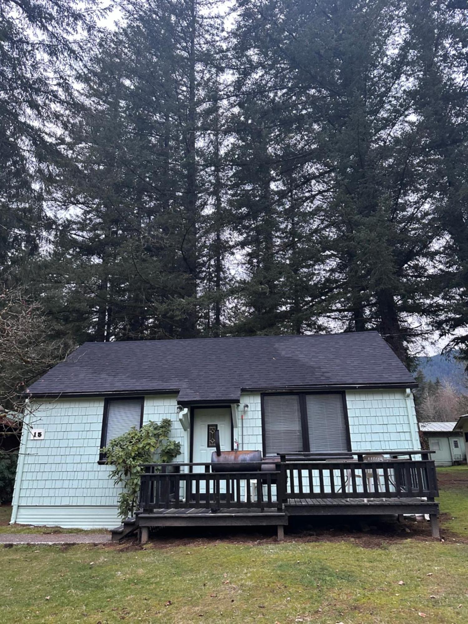 Glacier Peak Resort And Rv Park Rockport Exterior photo